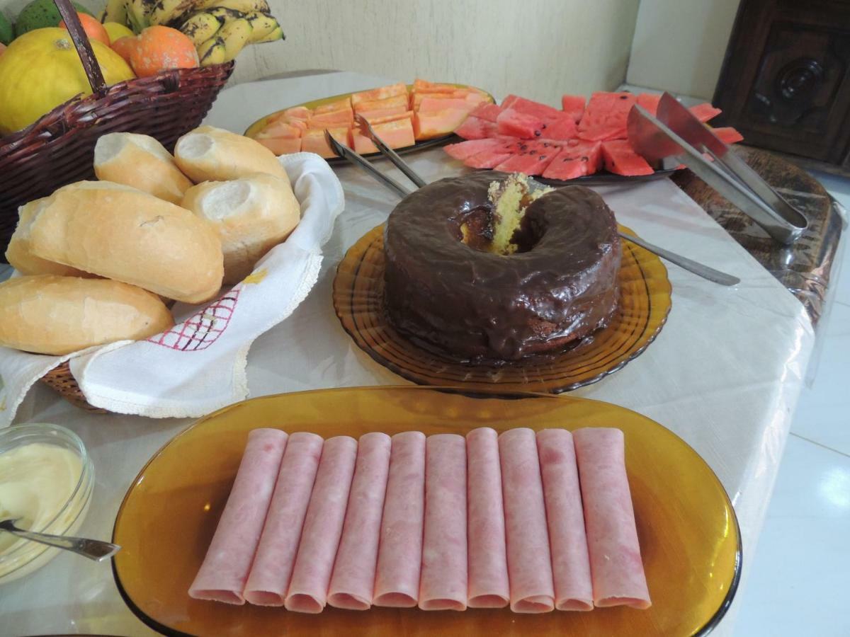 Pousada Tradicao Алту-Параизу-ди-Гояс Экстерьер фото